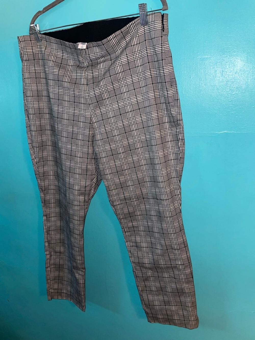 Old Navy Gray Plaid women’s dress pants size 16